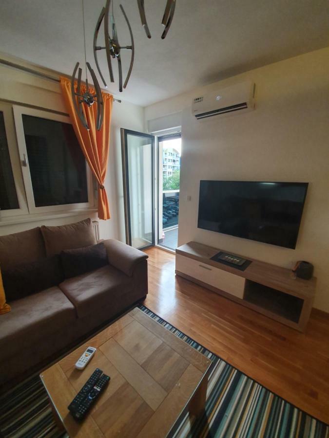 Apartman Lux Ντόμποϊ Εξωτερικό φωτογραφία
