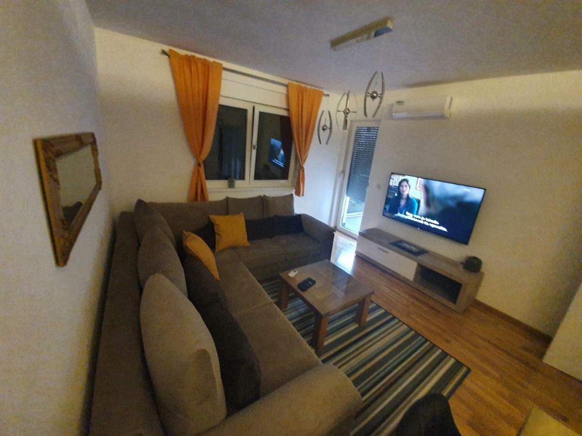 Apartman Lux Ντόμποϊ Εξωτερικό φωτογραφία