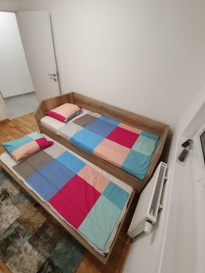 Apartman Lux Ντόμποϊ Εξωτερικό φωτογραφία